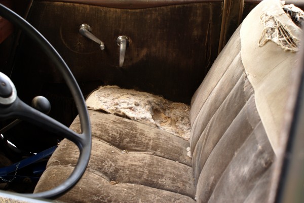 celta 4 3 5 A Vendre : RENAULT CELTA 4 1935