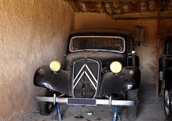 A Vendre: CITROËN TRACTION 11 B dsc02437 A Vendre: CITROËN TRACTION 11 B