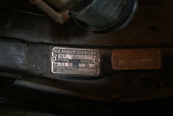 A Vendre: CITROËN TRACTION 11 B dsc02562 A Vendre: CITROËN TRACTION 11 B