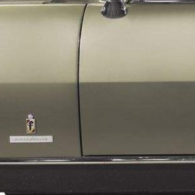 Peugeot 504