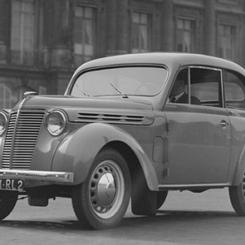 juvaquatre-1938-zoom